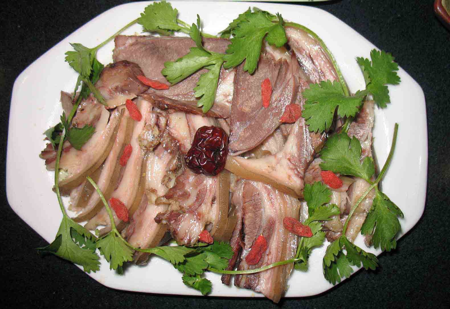 孕妇可以吃狗肉吗，怀孕期间吃狗肉好吗